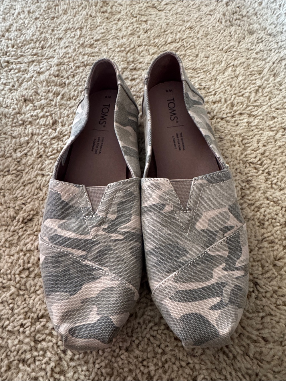 TOMS Slip-On in Taupe and Olive Camo